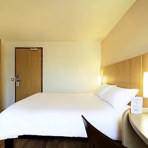 3* Otel Ibis Tour Eiffel Cambronne 15eme